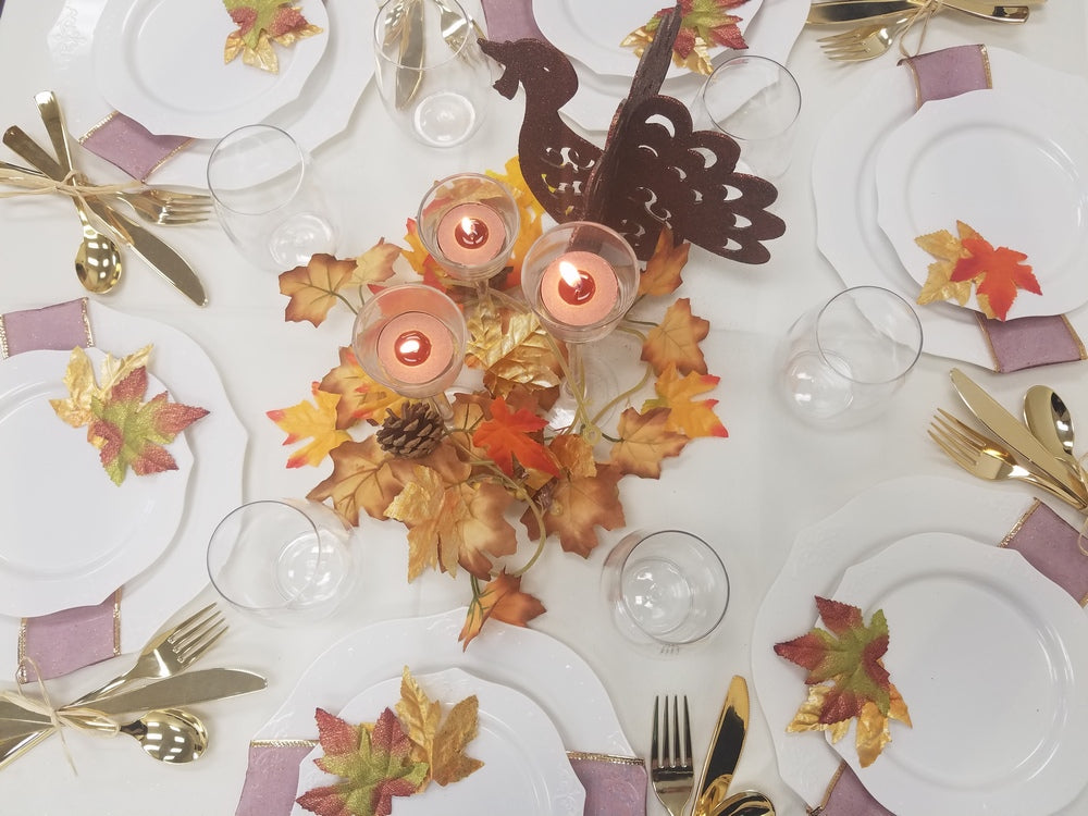 Fine Dining in Fall: Creating a Luxurious Autumn Ambiance