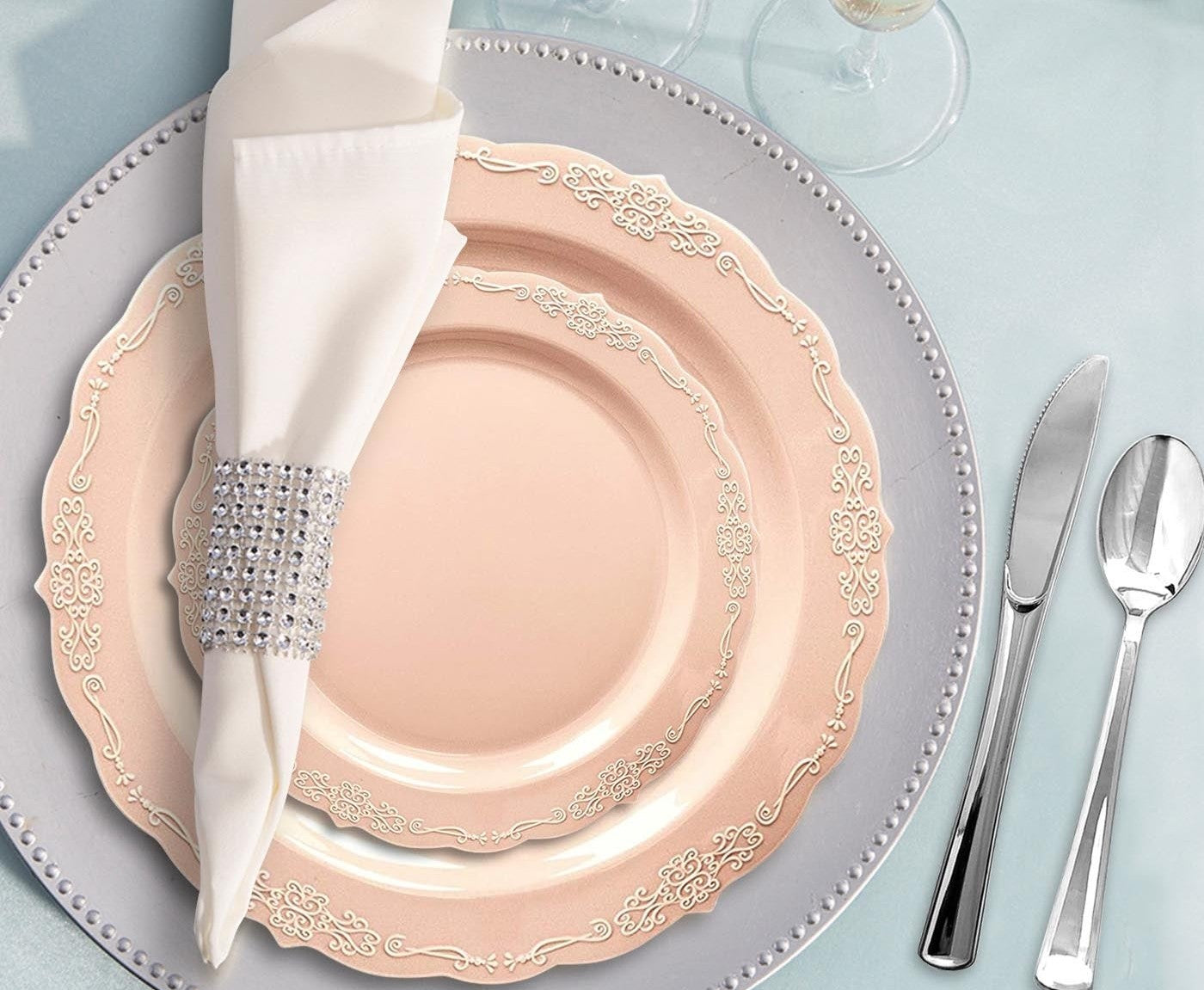The Best Guide to Creating a Tablescape for Every Gathering