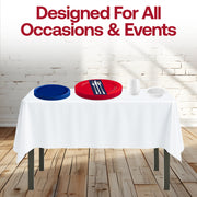 Navy napkins and stemless wine glasses elevate the classic holiday picnic feel