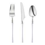 Silver and white disposable plastic cutlery set featuring sleek, modern handles—ideal for weddings, parties, and other special occasions.