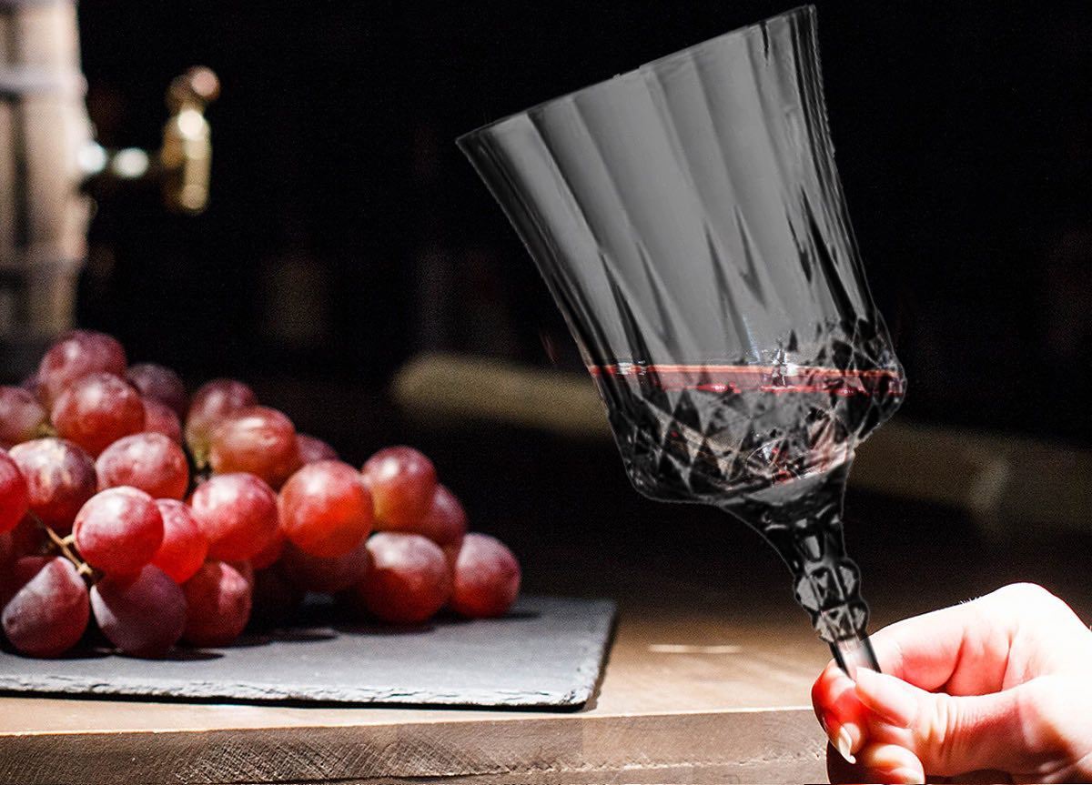 Our Top 5 Disposable Wine Glasses