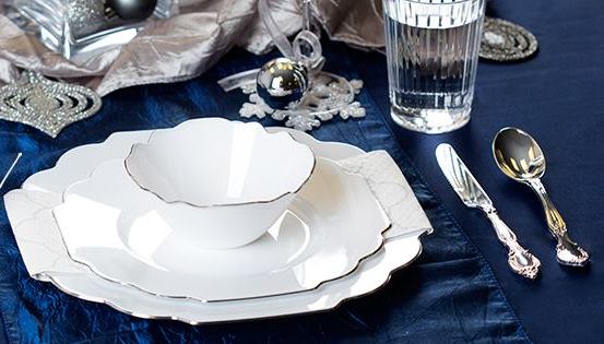 Winter Elegance: Sophisticated Tablescape Ideas for a Stylish Celebration