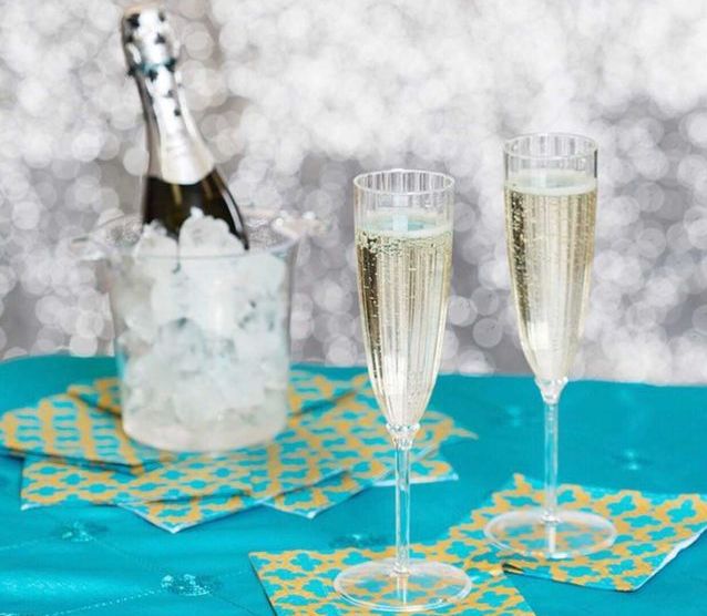 How to Choose the Best Champagne Glasses?