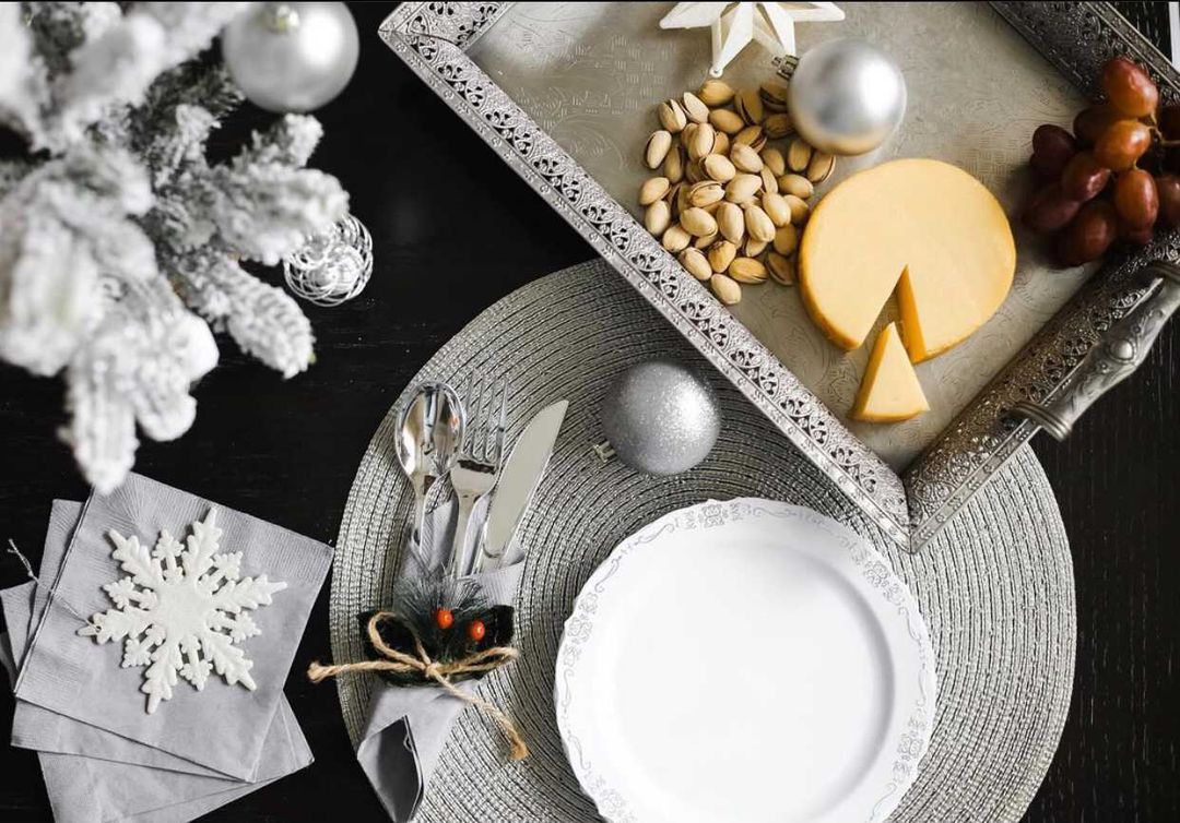 Bring Wintry Charm into a Table Setting