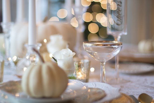 Feast and Festivity: Hosting the Ultimate Thanksgiving Party