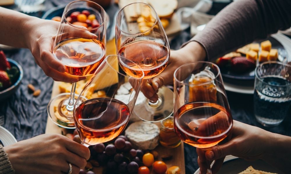 Tips for Hosting a Successful Wine and Cheese Party
