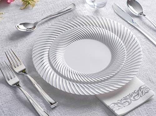 What Type Of Material Is Best For A Party Dinnerware?