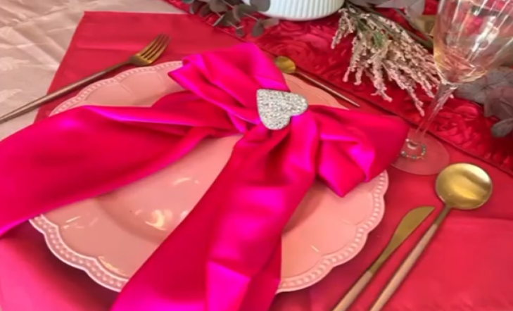Barbie Dreamscape: Creating a Lovely Tablescape Inspired by Barbie's World
