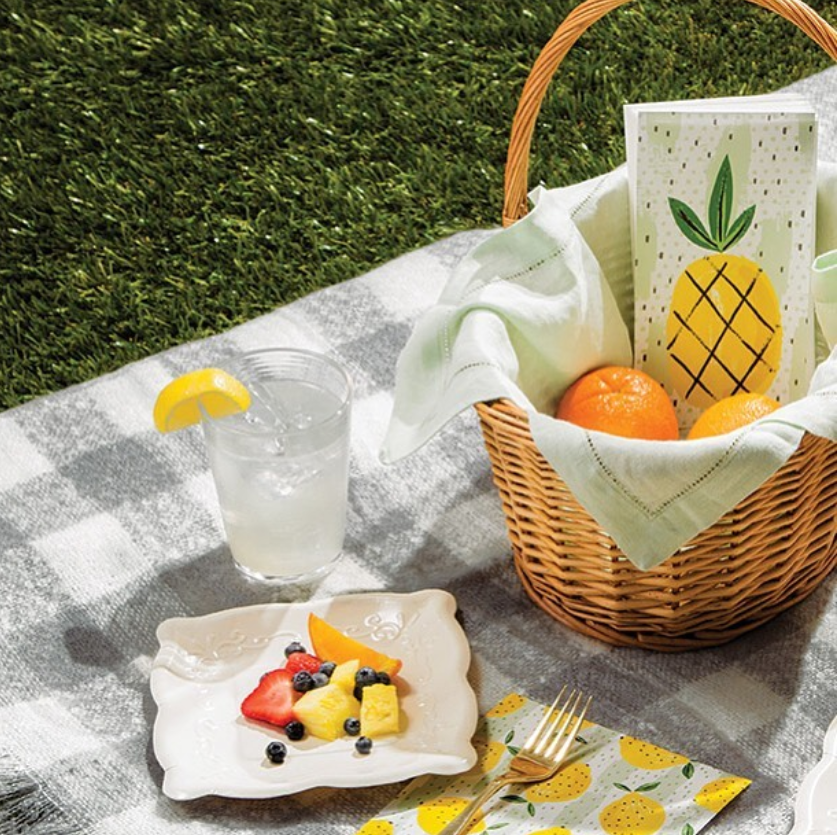 Summer is Almost Over – Picnic While You Can