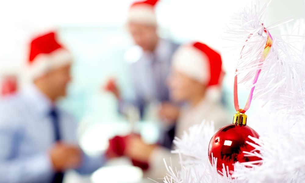 Tips for Throwing an Inclusive Office Holiday Party