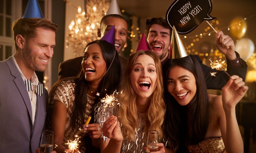 Tips for Throwing the Ultimate New Year’s Eve Bash
