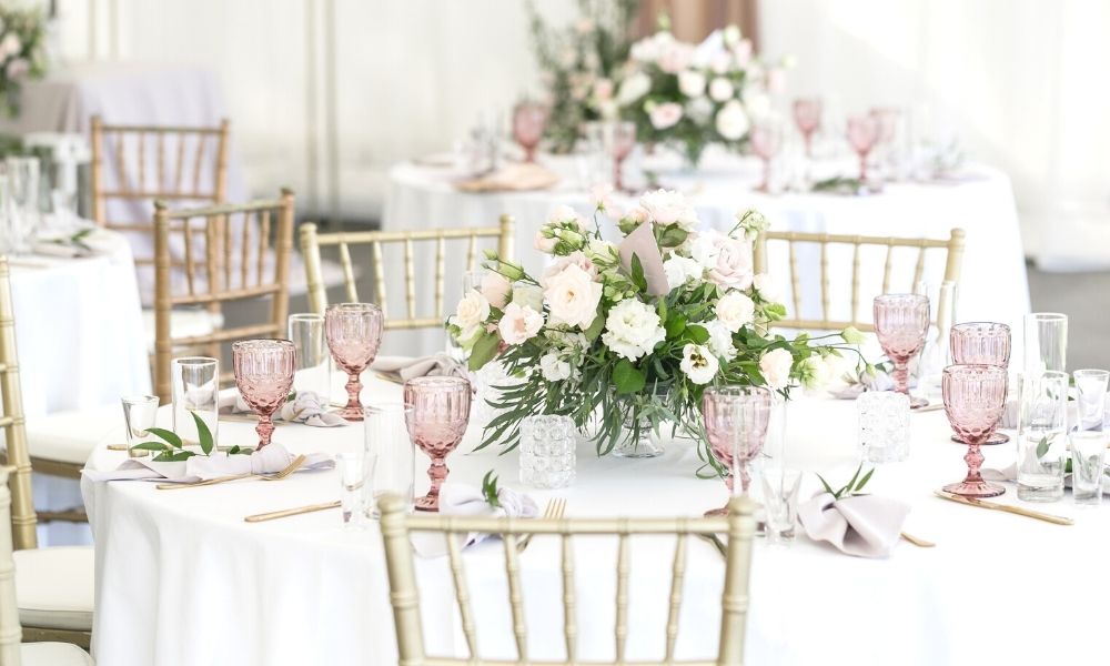 Gorgeous Ways To Dress Up Your Reception Tables