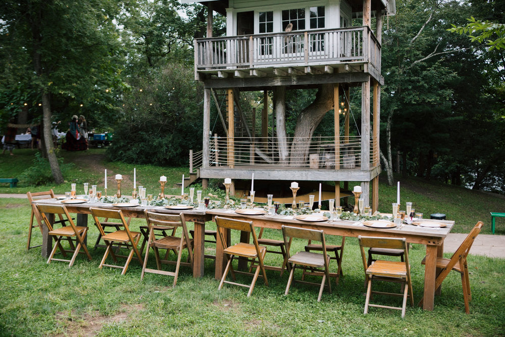 Rustic Romance: Creating a Perfectly Chic Outdoor Spring Wedding