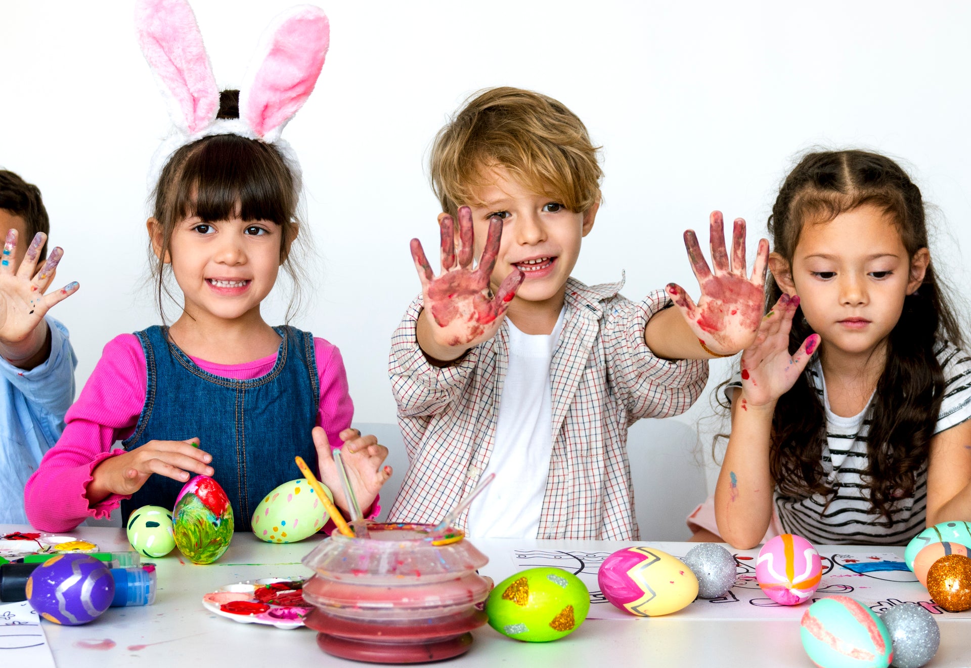 Crafty Easter Egg Decorating Ideas for Kids of All Ages