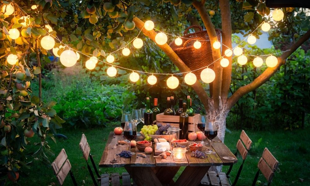 Spring and Summer Outdoor Party Essentials