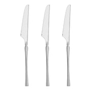 8.8-inch shiny silver disposable plastic dinner knives, sleek Moderno design, sharp and efficient for dining.