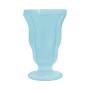 Add a pop of blue to your beverage service with these 15 oz Transparent Milkshake Cups—stylish and practical for any event