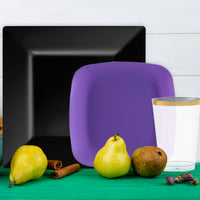 Durable, single-use design makes cleanup quick without compromising festive team-colored style.