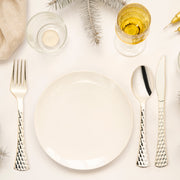 Fancy gold disposable knives, 7.5 inches, with a luxurious shine, ideal for elegant events and celebrations