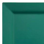 Hunter green disposable plastic dinner plates with a sleek square design