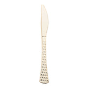 Shiny gold disposable plastic knives, 7.5 inches long, with a sleek, glamorous finish; case of 600