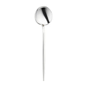 Shiny silver Moderno disposable plastic dinner spoons, 8.1", case of 300, featuring a sleek metallic finish for stylish dining