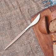 Silver with Pink Handle Moderno Plastic Dinner Knives offer a modern twist for weddings, showers, and festive events.