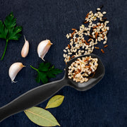 Simplify plating with these disposable black plastic serving spoons, ideal for hot or cold dishes