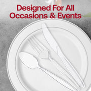 Versatile clear medium heavy weight plastic knives for all occasions, sturdy disposable flatware designed for entrees, appetizers, and spreads.
